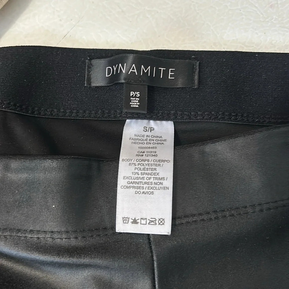 Dynamite Women’s faux leather leggings in Black size S - Picture 3 of 4
